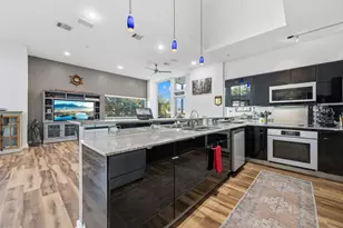 102 Quitman St, Houston, TX 77009 - Photo 14