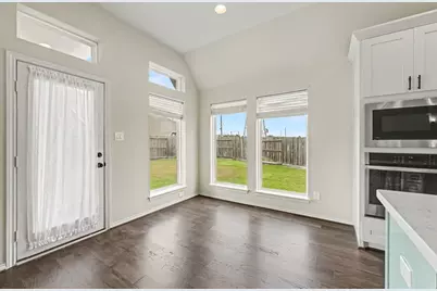 12011 Benedetto Court, Richmond, TX 77406 - Photo 10