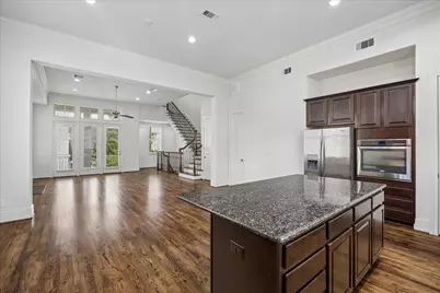 2024 Fannin Station S, Houston, TX 77045 - Photo 6
