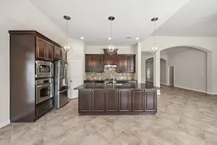 27418 N Saddle Creek Ln, Fulshear, TX 77441 - Photo 4