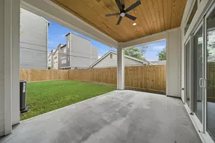 607 W 27th St, Houston, TX 77008 - Photo 36