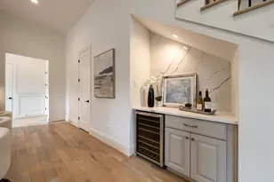 607 W 27th St, Houston, TX 77008 - Photo 14