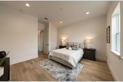 607 W 27th Street, Houston, TX 77008 - Photo 30