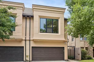 1614 Castle Ct, Houston, TX 77006 - Photo 1