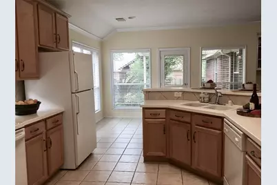 114 N Queenscliff Circle, The Woodlands, TX 77382 - Photo 28