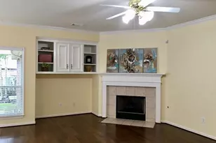 114 N Queenscliff Cir, The Woodlands, TX 77382 - Photo 6