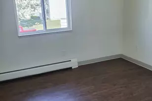 378 S Poplar St Mi, Maple Rapids, MI 48853 - Photo 4