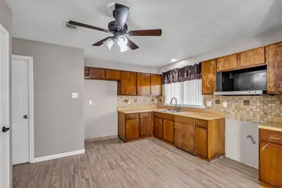 6522 Redding Springs Lane, Houston, TX 77086 - Photo 4