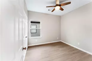 4902 Rue St, Houston, TX 77033 - Photo 20