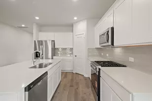 27219 Blue Pool Dr, Katy, TX 77493 - Photo 6