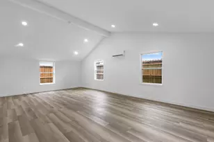 1826 Woodcrest Dr, Houston, TX 77018 - Photo 24