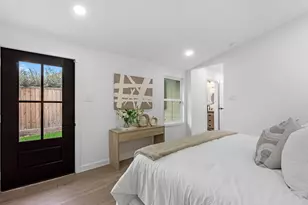 1826 Woodcrest Dr, Houston, TX 77018 - Photo 12