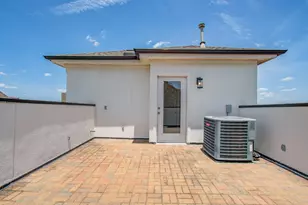 1222 W 24th St, Houston, TX 77008 - Photo 42