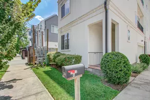 1222 W 24th St, Houston, TX 77008 - Photo 4