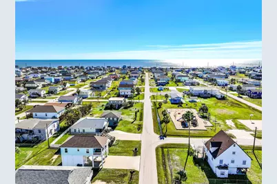 4023 Mason Drive, Galveston, TX 77554 - Photo 34