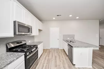 6734 Scarlet Sagebrush Street, Katy, TX 77449 - Photo 18