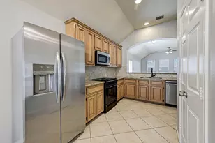 18923 Bluestone Hollow Ln, Tomball, TX 77377 - Photo 10