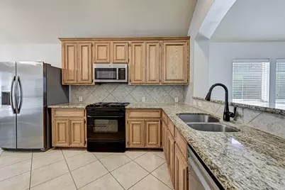 18923 Bluestone Hollow Lane, Tomball, TX 77377 - Photo 8