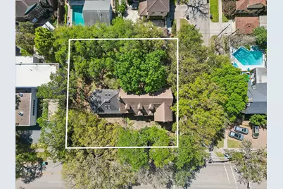 2047 University Boulevard, Houston, TX 77030 - Photo 1
