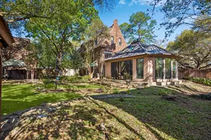 2047 University Blvd, Houston, TX 77030 - Photo 22
