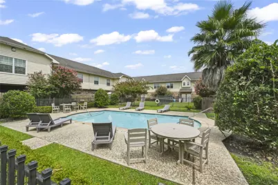 1520 Sherwood Forest Street #301, Houston, TX 77043 - Photo 38