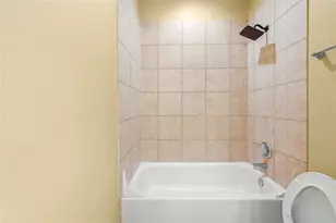 1520 Sherwood Forest St, Houston, TX 77043 - Photo 24