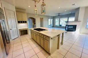 4 Mariners Ln, Kemah, TX 77565 - Photo 18