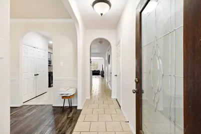 2915 Laurel Brook Lane, Pearland, TX 77584 - Photo 2