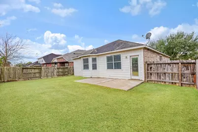 2915 Laurel Brook Lane, Pearland, TX 77584 - Photo 16