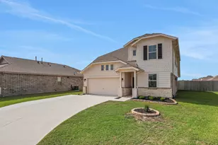 14743 Sweetwater Dr, Baytown, TX 77523 - Photo 2