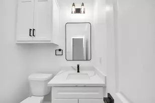 207 Manor Ave, Arcola, TX 77583 - Photo 4