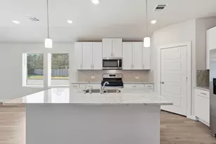 18037 Martin Pines Dr, Conroe, TX 77316 - Photo 12