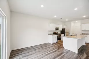 8338 Vacek Xing Wy, Richmond, TX 77469 - Photo 4