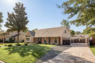 10831 Britoak Ln, Houston, TX 77079 - Photo 44