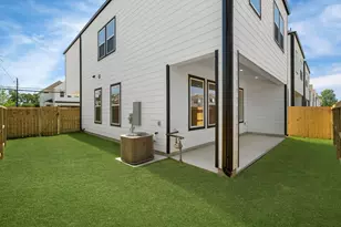 2210 Mansfield, Houston, TX 77091 - Photo 16