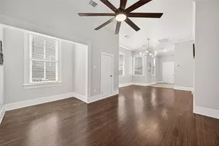 1814 33rd St, Galveston, TX 77550 - Photo 6