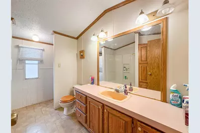 3014 Bay Oaks Harbor Drive, Baytown, TX 77523 - Photo 6