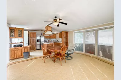 3014 Bay Oaks Harbor Drive, Baytown, TX 77523 - Photo 2