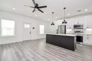 9734 Pelsey St, Houston, TX 77029 - Photo 4