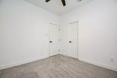 9734 Pelsey Street #A, Houston, TX 77029 - Photo 20