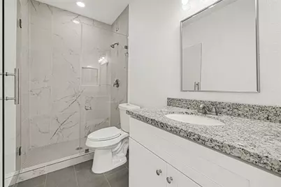 7926 Hudson Street, Houston, TX 77012 - Photo 14