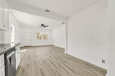 7926 Hudson Street, Houston, TX 77012 - Photo 16