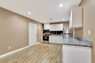 7900 Lane St, Houston, TX 77029 - Photo 10