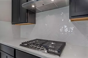 1024 Shl Crk Trl, Conroe, TX 77304 - Photo 6