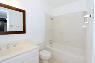 10639 Braes Bend Dr, Houston, TX 77071 - Photo 16