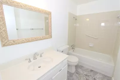 10639 Braes Bend Drive, Houston, TX 77071 - Photo 12