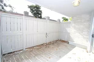 10639 Braes Bend Dr, Houston, TX 77071 - Photo 18