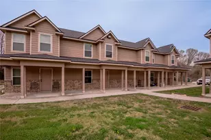 2002 20th St, Huntsville, TX 77340 - Photo 22