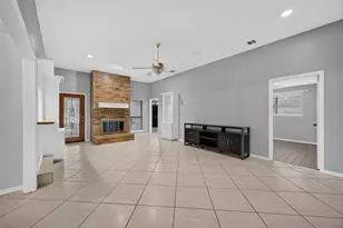 8819 Mile Run Rd, Humble, TX 77346 - Photo 4