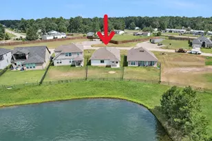 223 Shoreview Dr, Conroe, TX 77303 - Photo 1